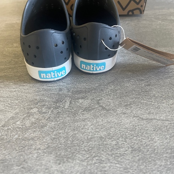 Native shoes c13 - Picture 9 of 9